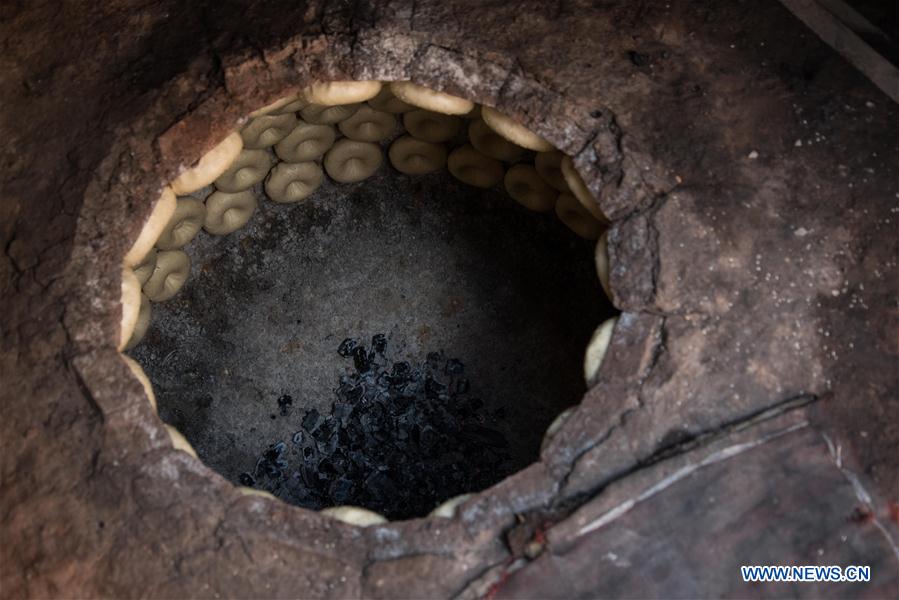 CHINA-XINJIANG-KASHGAR-NANG MAKER (CN)