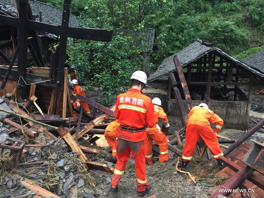 China's meteorological authority renewed its orange alert for heavy rain in the south and southwest of the country on Monday. China's meteorological authority renewed its orange alert for heavy rain in the south and southwest of the country on Monday.