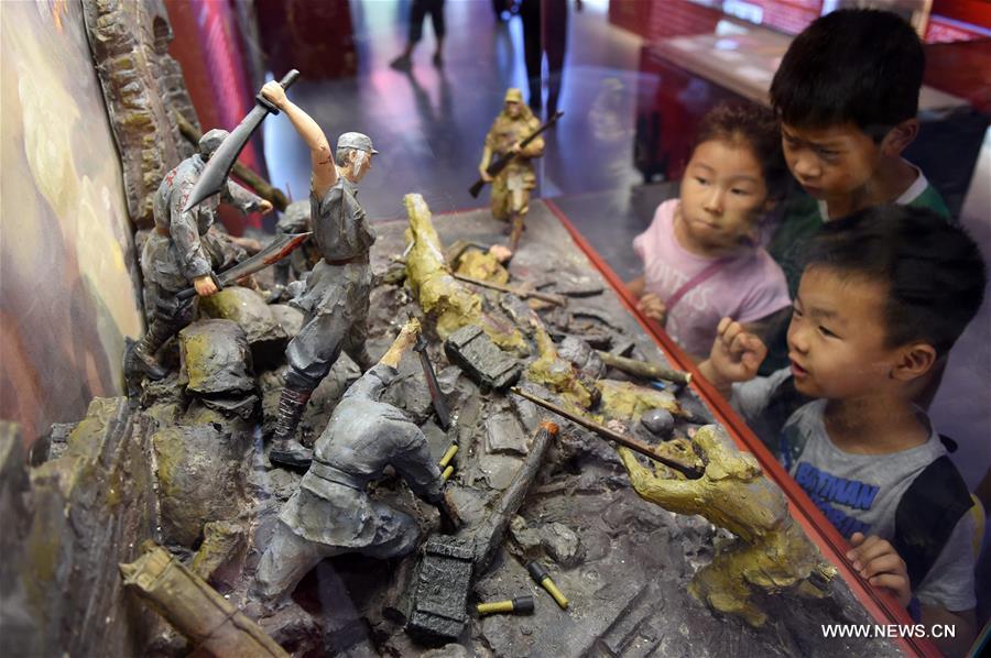 A total of 160 pictures and 99 relics were displayed during the exhibition on CPC members' heroism in the war. A total of 160 pictures and 99 relics were displayed during the exhibition on CPC members' heroism in the war.