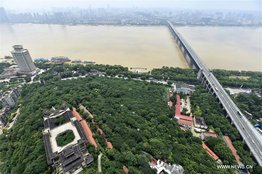 CHINA-WUHAN-FLOOD CONTROL (CN)