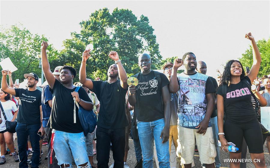 US-WASHINGTON-SHOOTING-PROTEST