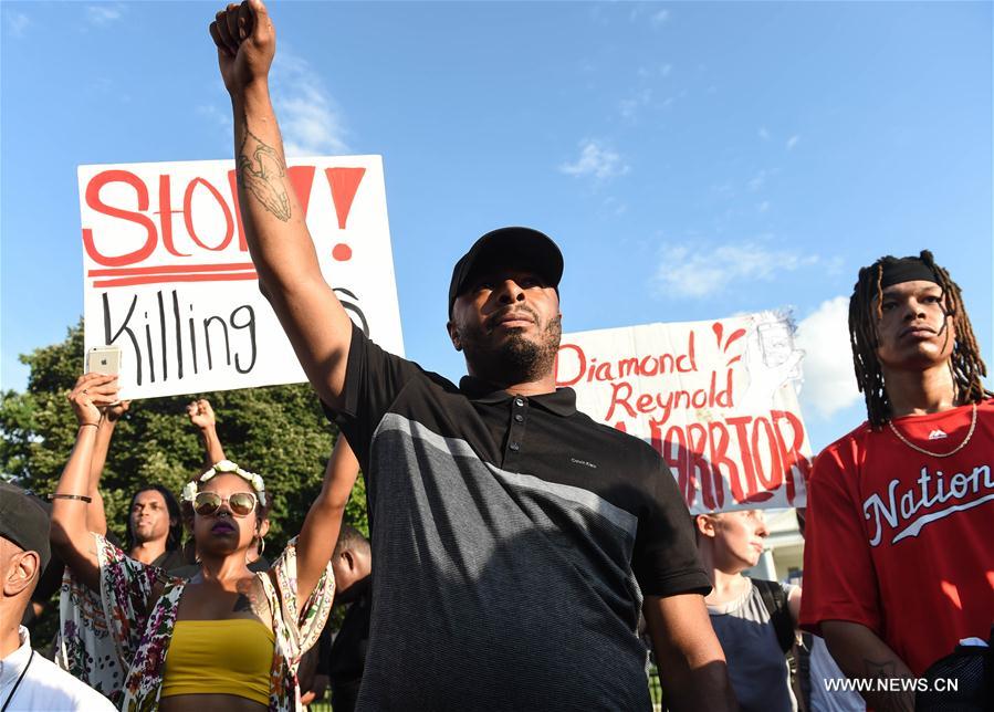 US-WASHINGTON-SHOOTING-PROTEST