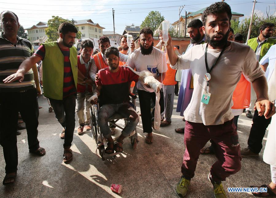 KASHMIR-SRINAGAR-CLASHES-INJURIES