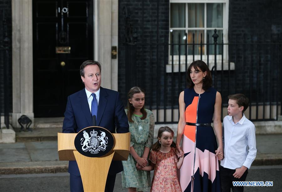 British outgoing Prime Minister David Cameron(1st, L) gives a speech before leaving 10 Downing Street in London, Britain on July 13, 2016. British outgoing Prime Minister David Cameron(1st, L) gives a speech before leaving 10 Downing Street in London, Britain on July 13, 2016.