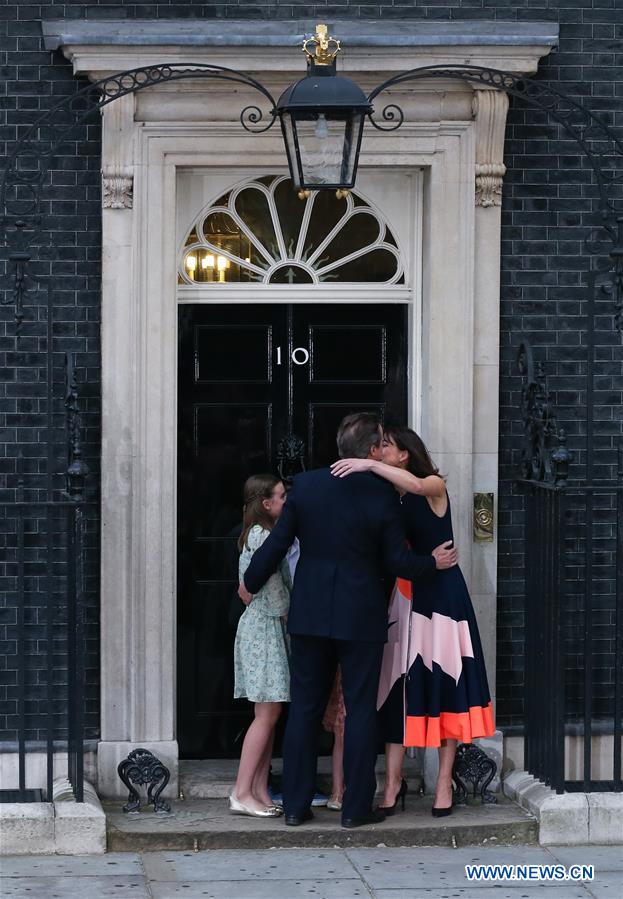British outgoing Prime Minister David Cameron(1st, L) gives a speech before leaving 10 Downing Street in London, Britain on July 13, 2016. British outgoing Prime Minister David Cameron(1st, L) gives a speech before leaving 10 Downing Street in London, Britain on July 13, 2016.