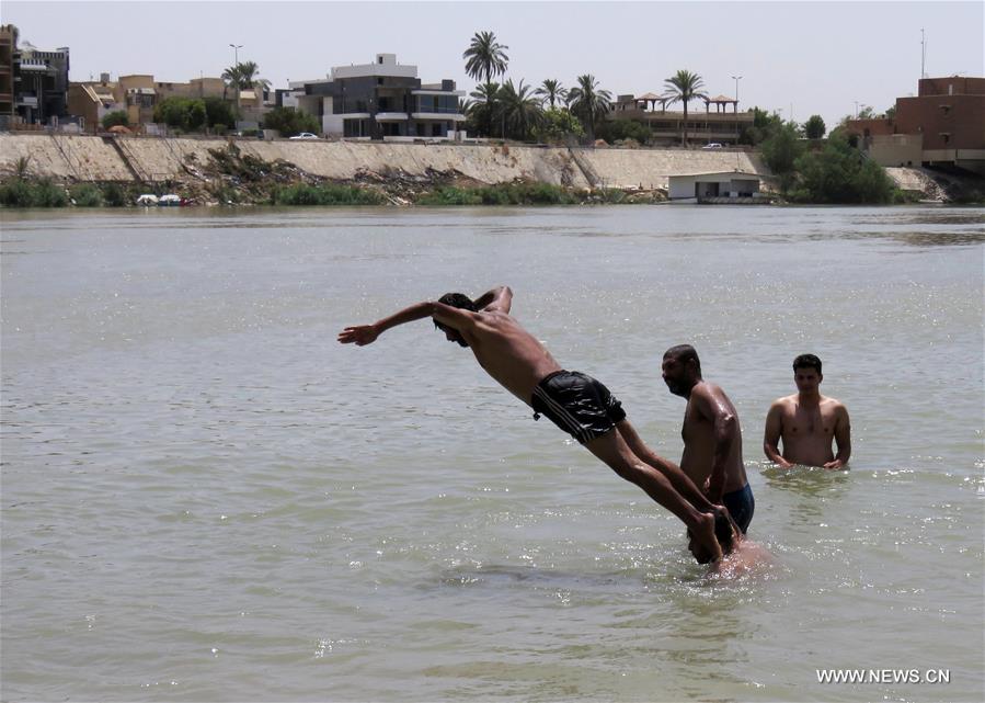 IRAQ-BAGHDAD-HEATWAVE