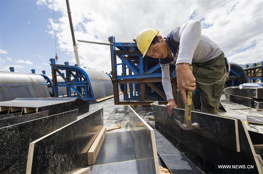 The main project of the ring road is expected to be completed at the end of this year.