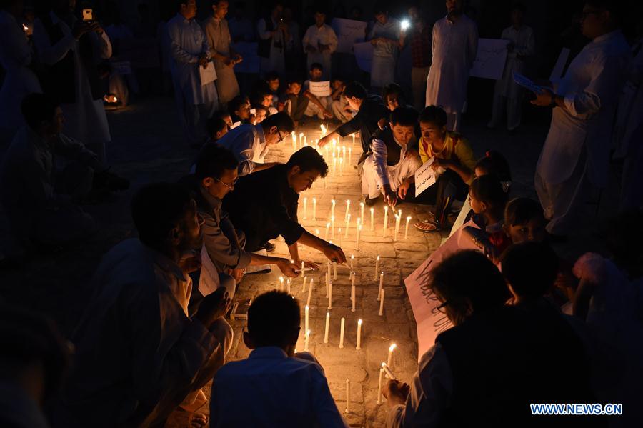 PAKISTAN-QUETTA-AFGHANISTAN-BOMBING-PROTEST-VIGIL