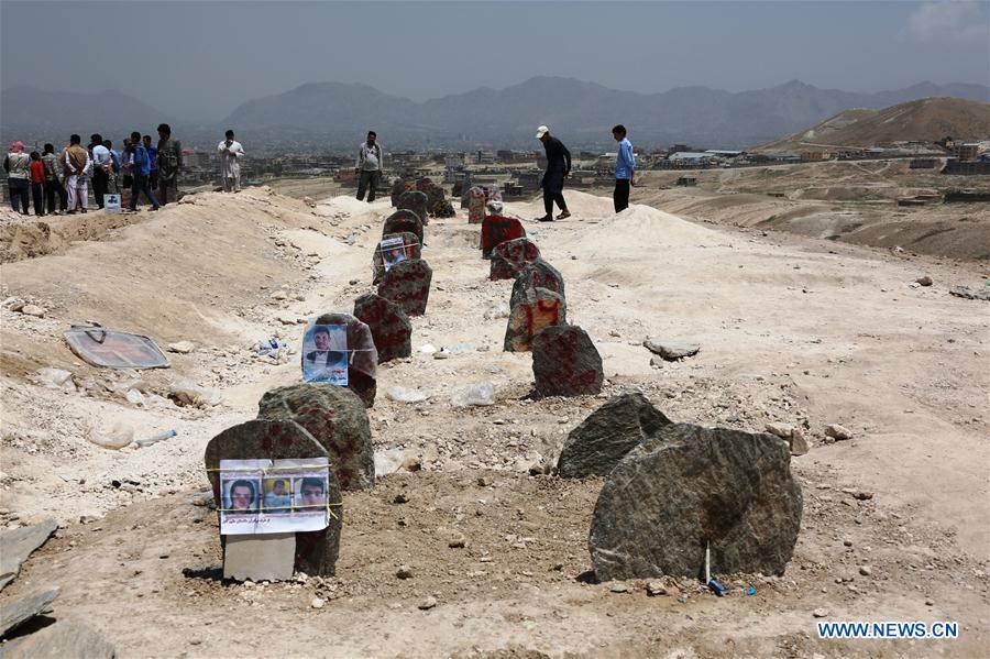 AFGHANISTAN-KABUL-BLAST-FUNERAL