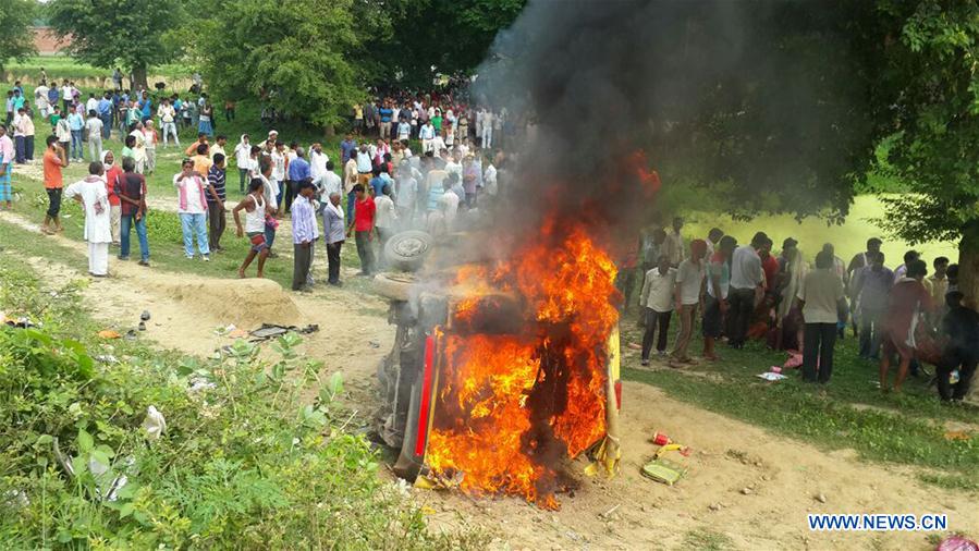 INDIA-BHADOHI-TRAFFIC ACCIDENT