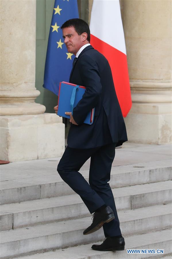 French Prime Minister Manuel Valls arrives at the Elysee palace for a defense council with French President Francois Hollande, in Paris, France, on July 27, 2016. French Prime Minister Manuel Valls arrives at the Elysee palace for a defense council with French President Francois Hollande, in Paris, France, on July 27, 2016.