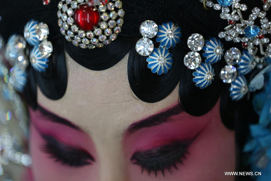 Hebei Bangzi, or Hebei Opera, is the main type of opera in Hebei Province which became popular in Qing Dynasty (1644-1911). Hebei Bangzi, or Hebei Opera, is the main type of opera in Hebei Province which became popular in Qing Dynasty (1644-1911).