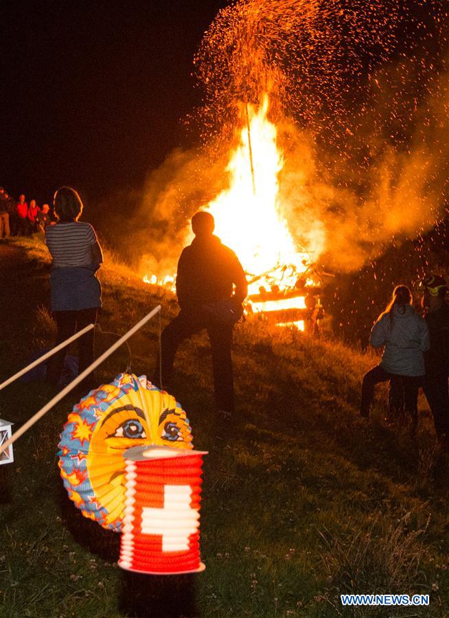 SWTIZERLAND-LUZERN-NATIONAL DAY-BONFIRE