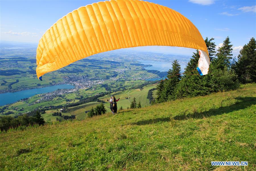 SWITZERLAND-GENEVA-PARAGLIDING
