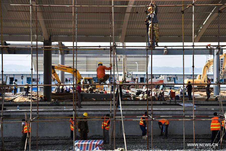 The station will expand from 4 platforms to 6 platforms The station will expand from 4 platforms to 6 platforms