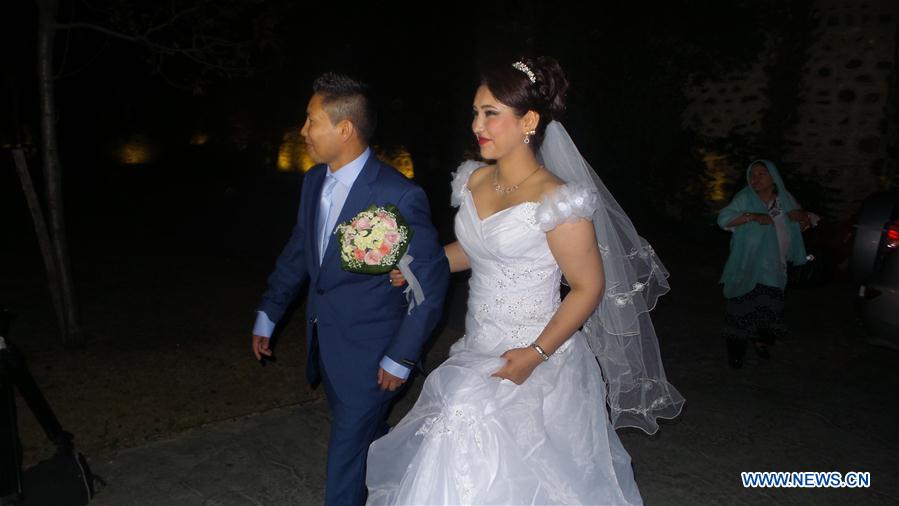 GREECE-REFUGEE-WEDDING