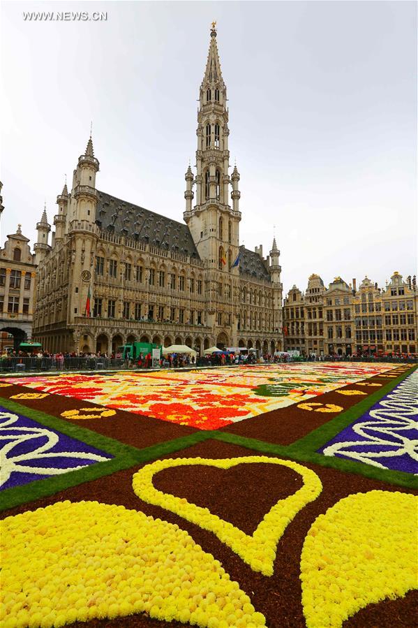 BELGIUM-BRUSSELS-FLOWER CARPET