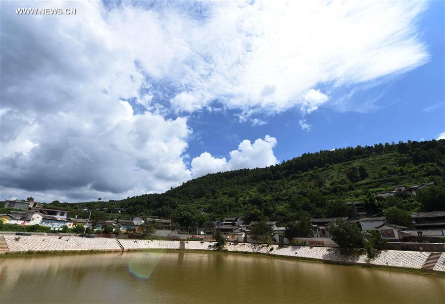 CHINA-YUNNAN-YI ETHNIC GROUP-VILLAGE (CN)