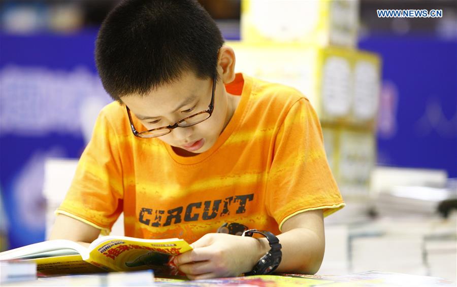 CHINA-SHANGHAI-BOOK FAIR-CHILD (CN)