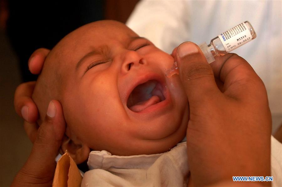 PAKISTAN-PESHAWAR-HEALTH-POLIO-VACCINE