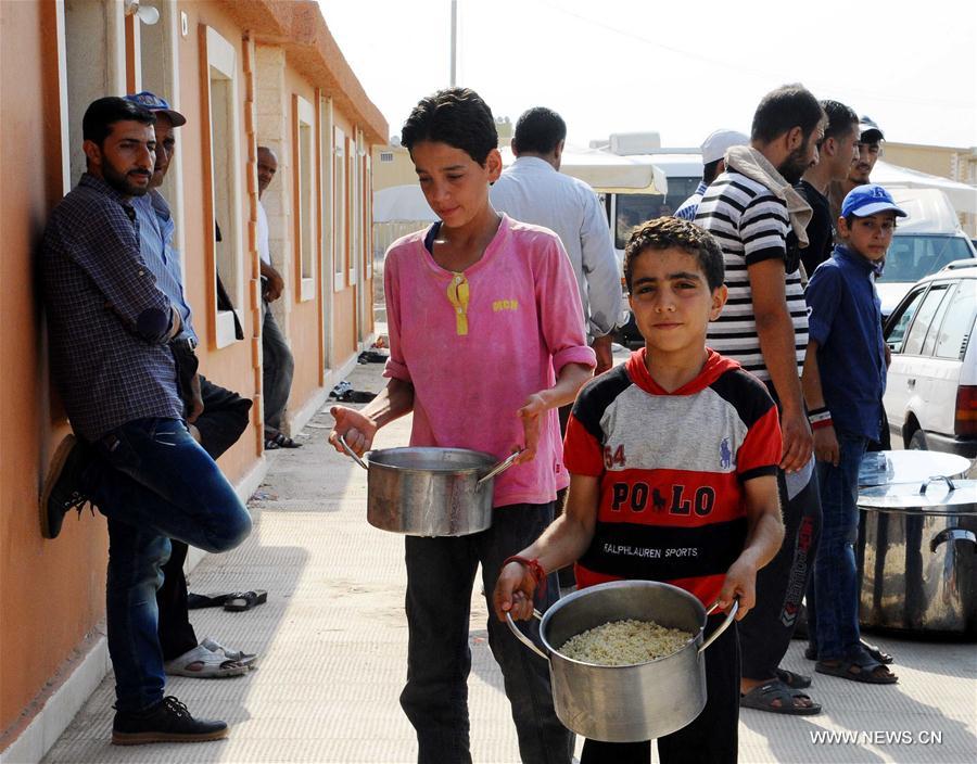 SYRIA-DAMASCUS-DISPLACED CIVILIANS-SHELTER