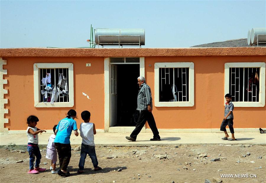 SYRIA-DAMASCUS-DISPLACED CIVILIANS-SHELTER