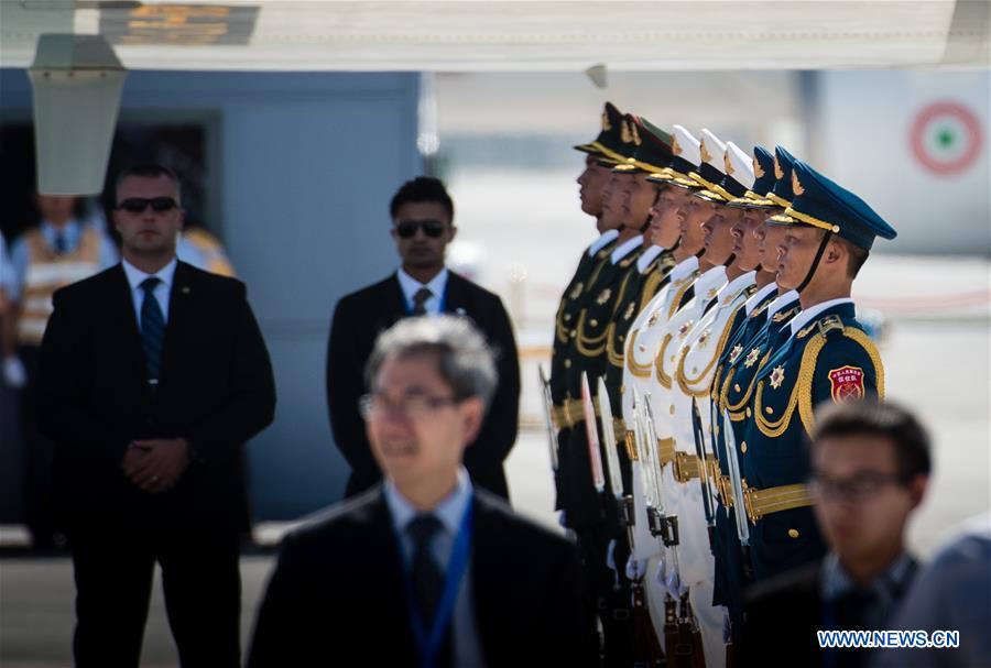 (G20 SUMMIT)CHINA-HANGZHOU-G20-AIRPORT-GUARDS OF HONOR(CN)