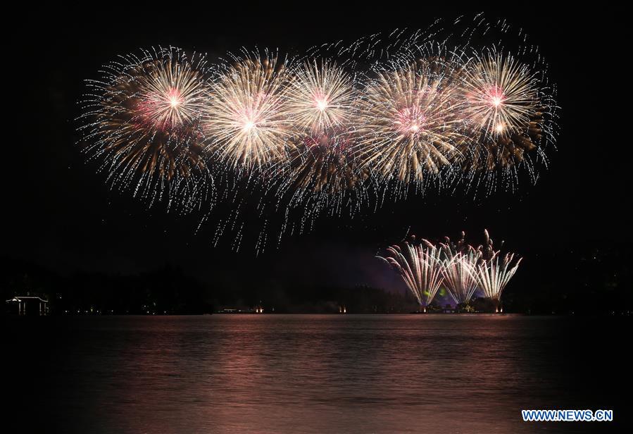 (G20 SUMMIT)CHINA-HANGZHOU-G20-WEST LAKE-FIREWORKS (CN)