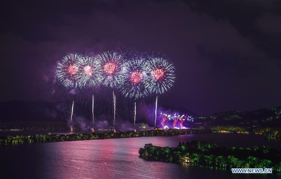 (G20 SUMMIT)CHINA-HANGZHOU-G20-WEST LAKE-FIREWORKS (CN)