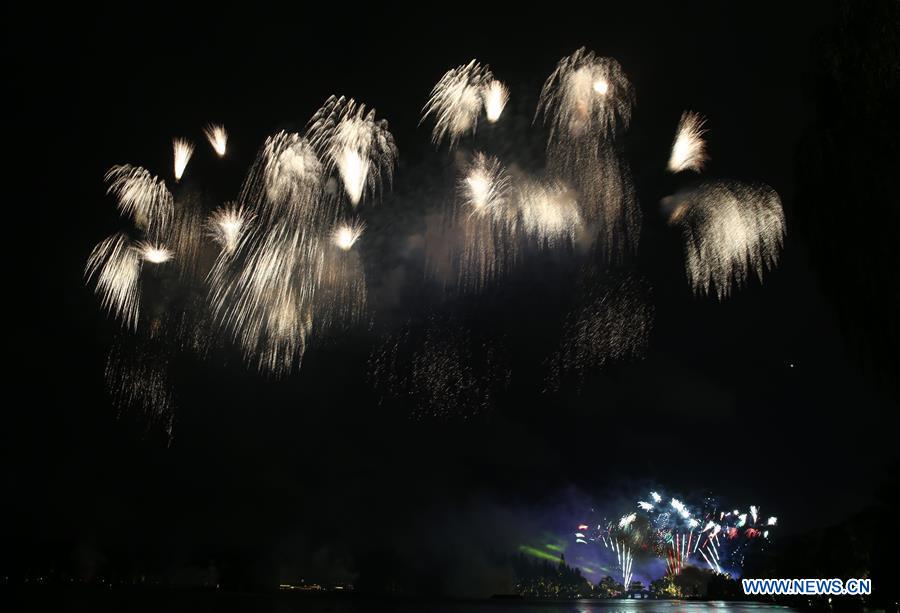 (G20 SUMMIT)CHINA-HANGZHOU-G20-WEST LAKE-FIREWORKS (CN)