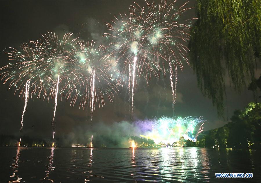 (G20 SUMMIT)CHINA-HANGZHOU-G20-WEST LAKE-FIREWORKS (CN)