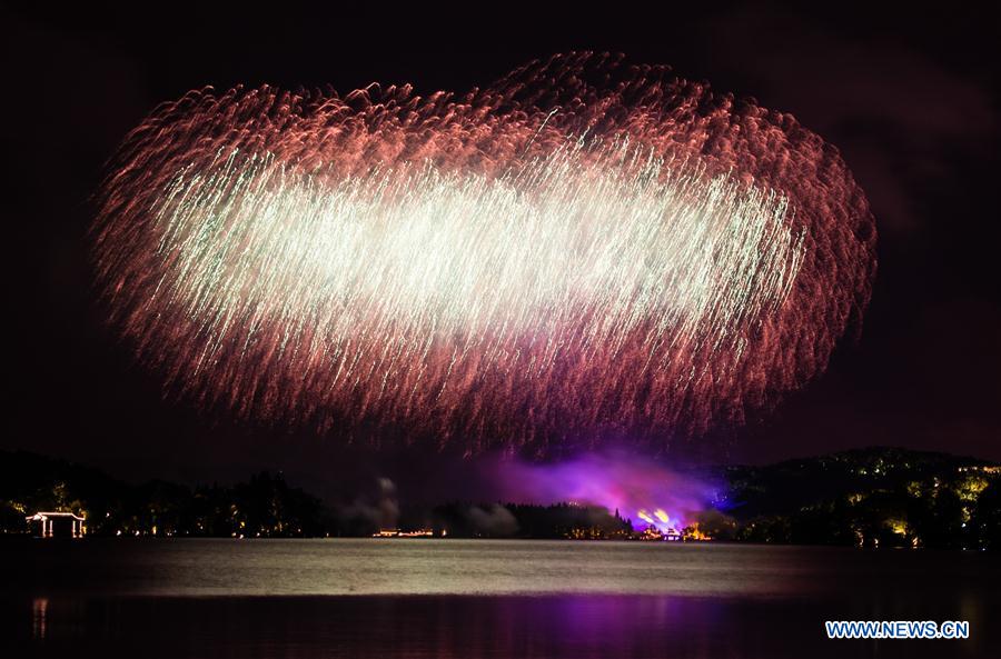 (G20 SUMMIT)CHINA-HANGZHOU-G20-WEST LAKE-FIREWORKS (CN)