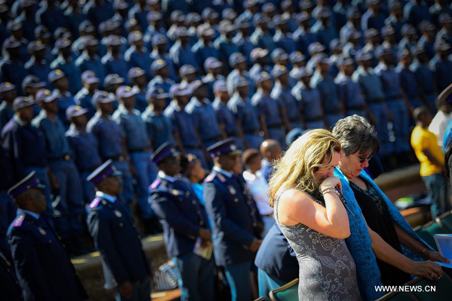 The South African Police Service (SAPS) hosted an annual commemoration here on Sunday in honor of 40 SAPS members who lost their lives in line of duty from April 1, 2015 to 31 March 31, 2016.
