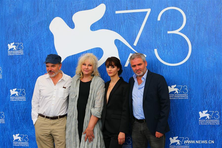 ITALY-VENICE-FILM FESTIVAL-UNE VIE-PHOTOCALL