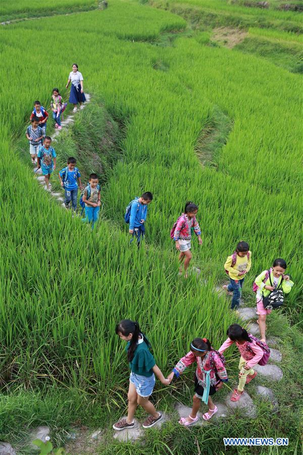 #CHINA-GUANGXI-RURAL SCHOOL (CN)