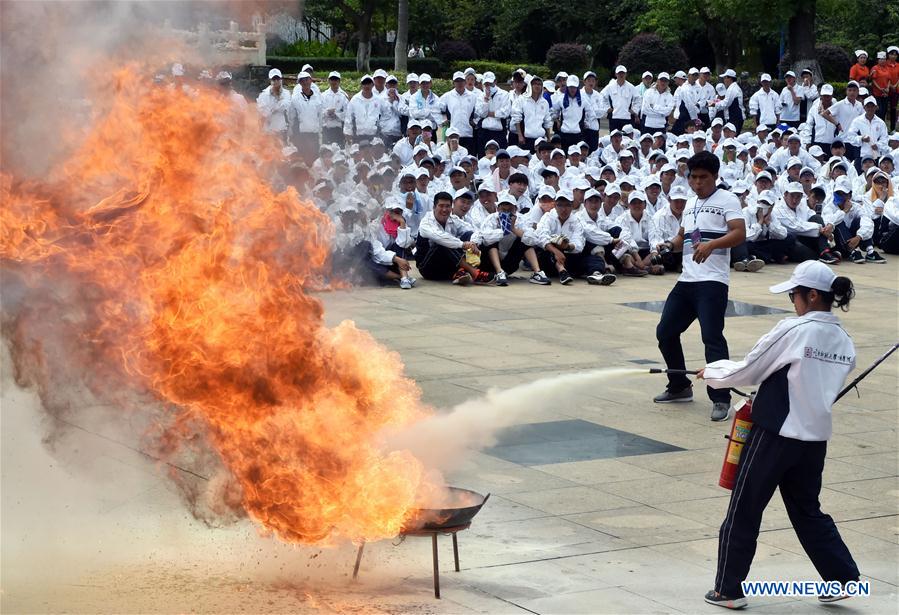 CHINA-KUNMING-UNIVERSITY-FIRE DRILL (CN)