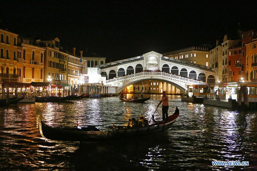 ITALY-VENICE-NIGHT VIEW