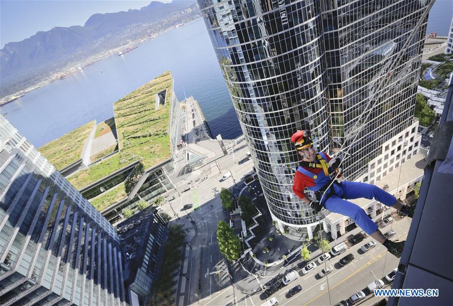 CANADA-VANCOUVER-DROP ZONE CHALLENGE