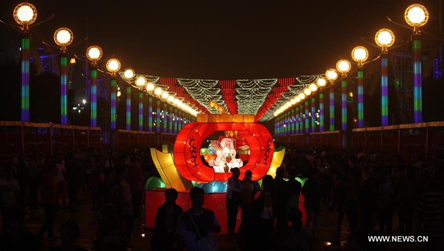 CHINA-MID AUTUMN FESTIVAL-LANTERN (CN)
