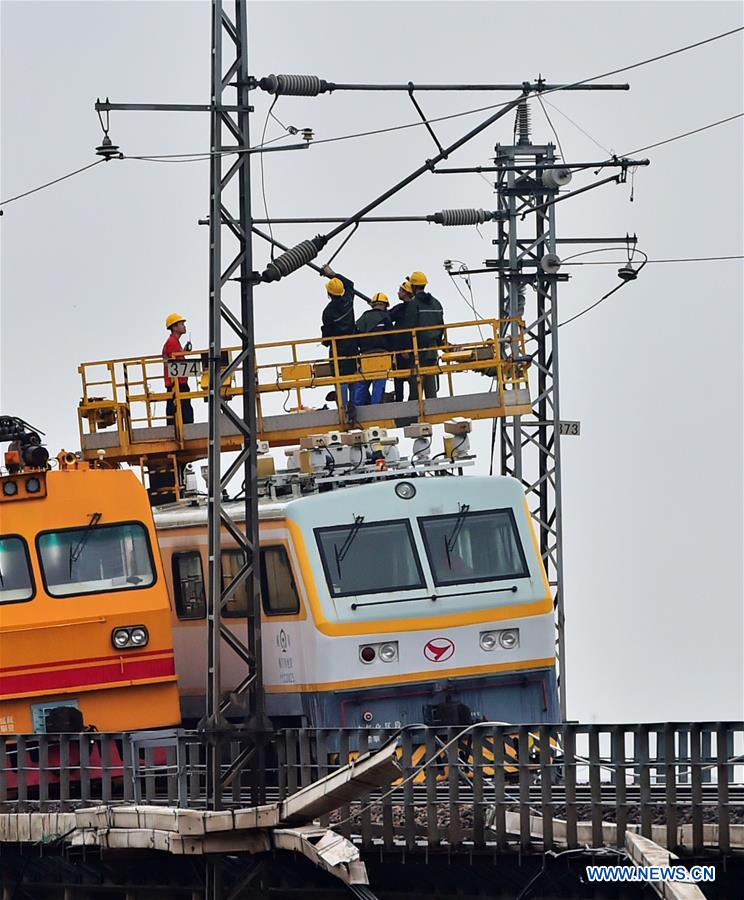 CHINA-FUJIAN-RAILWAY SYSTEM-BROKE DOWN-TYPHOON MERANTI (CN)
