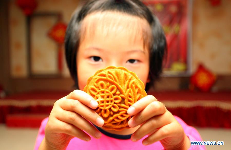 NEPAL-KATHMANDU-MID-AUTUMN FESTIVAL-CELEBRATION