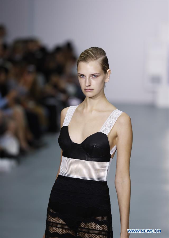 BRITAIN-LONDON-FASHION WEEK-TEATUM JONES