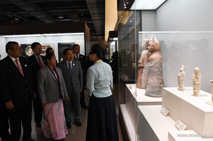 The exhibition presented some 8,000 exhibits on the cultural achievements of more than 60 countries along the Belt and Road. The exhibition presented some 8,000 exhibits on the cultural achievements of more than 60 countries along the Belt and Road.