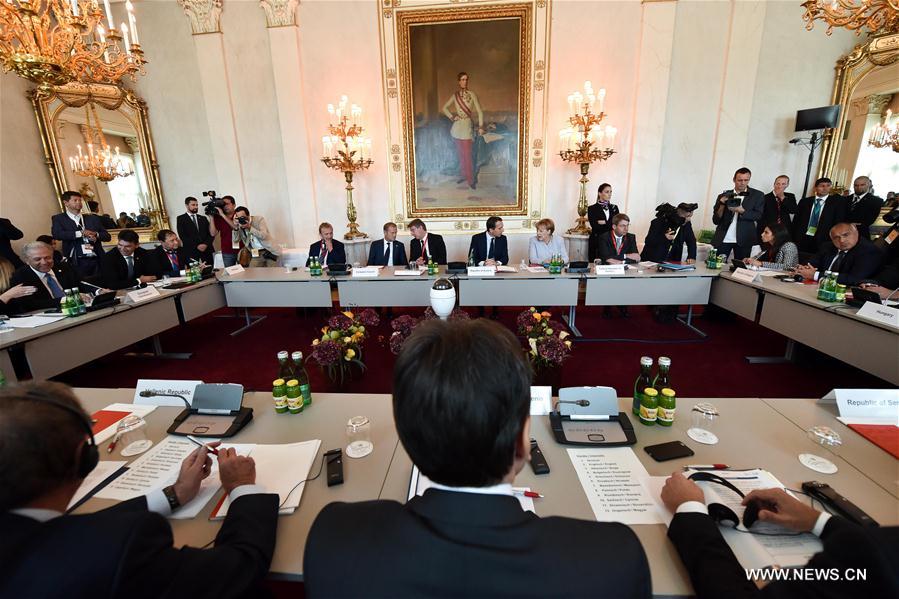 European leaders attend the Vienna summit on 'Migration along the Balkan route' in Vienna, Austria, Sept. 24, 2016. 