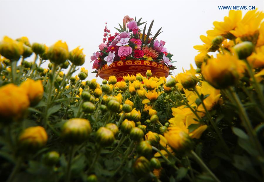 CHINA-BEIJING-FLOWER PARTERRES-NATIONAL DAY (CN)