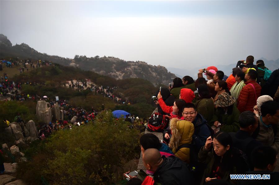 CHINA-SHANDONG-TAISHAN MOUNTAIN-TOURISM (CN)