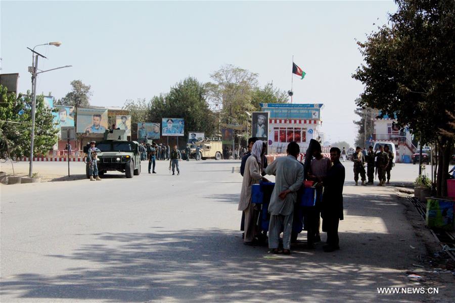 Taliban militants launched attacks on northern Kunduz city early on Monday and fierce fighting has been continuing, a local official said.