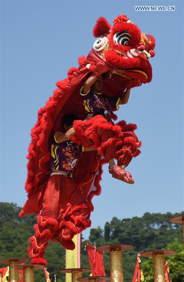 CHINA-NANNING-LION DANCE CONTEST (CN)