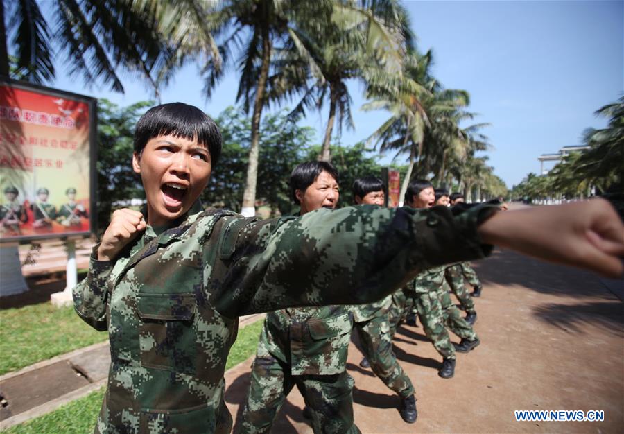 #CHINA-HAIKOU-FEMALE SOLDIERS-TRAINING (CN)