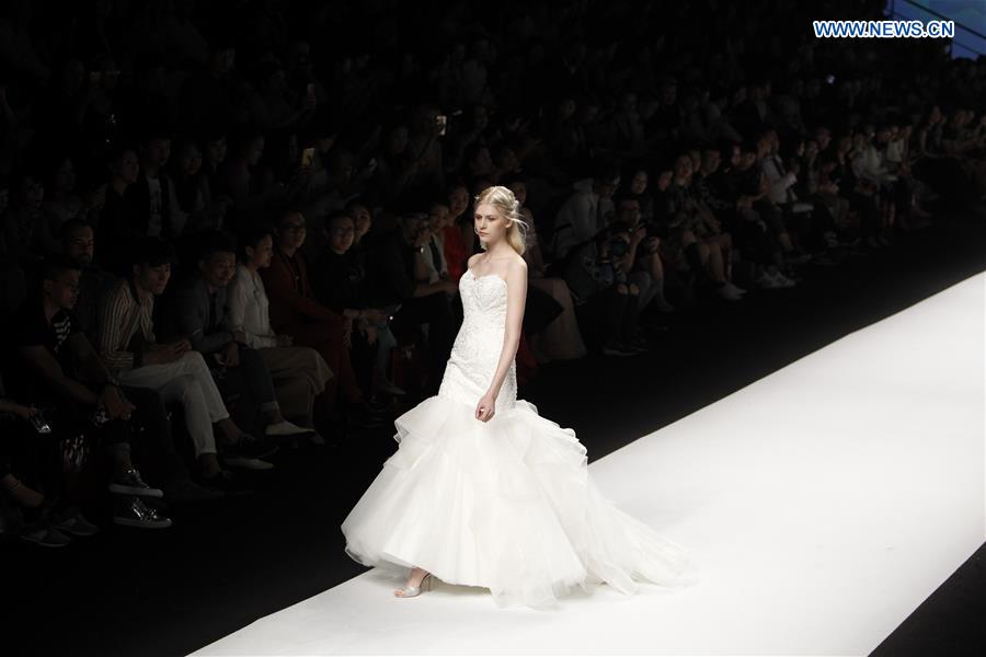#CHINA-SHANGHAI-FASHION WEEK (CN)